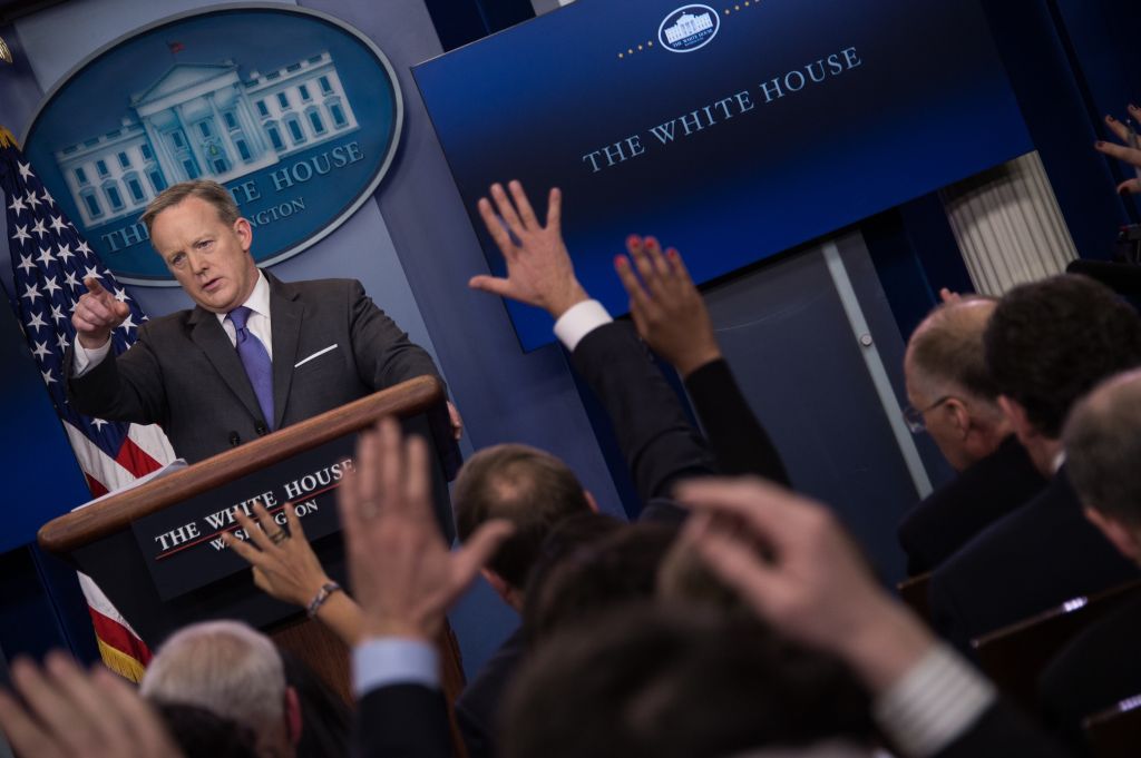 US-POLITICS-TRUMP-SPICER-DAILY BRIEFING