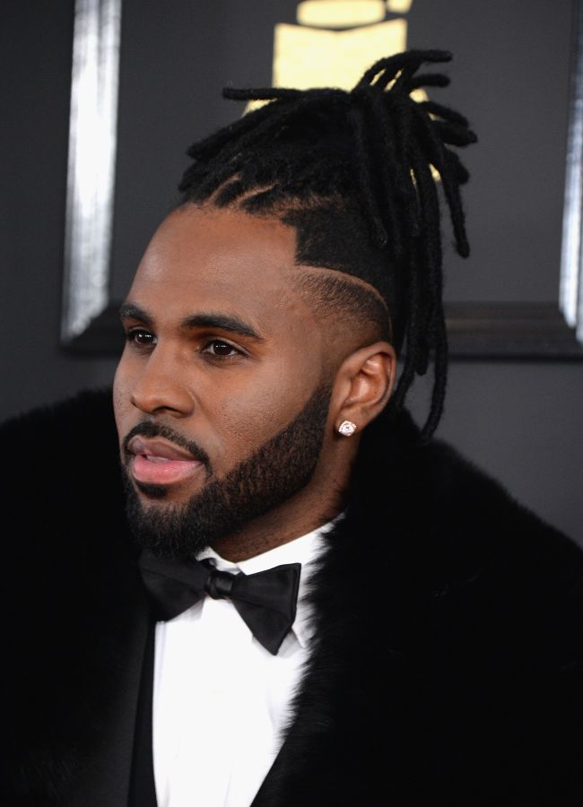 59th GRAMMY Awards - Red Carpet