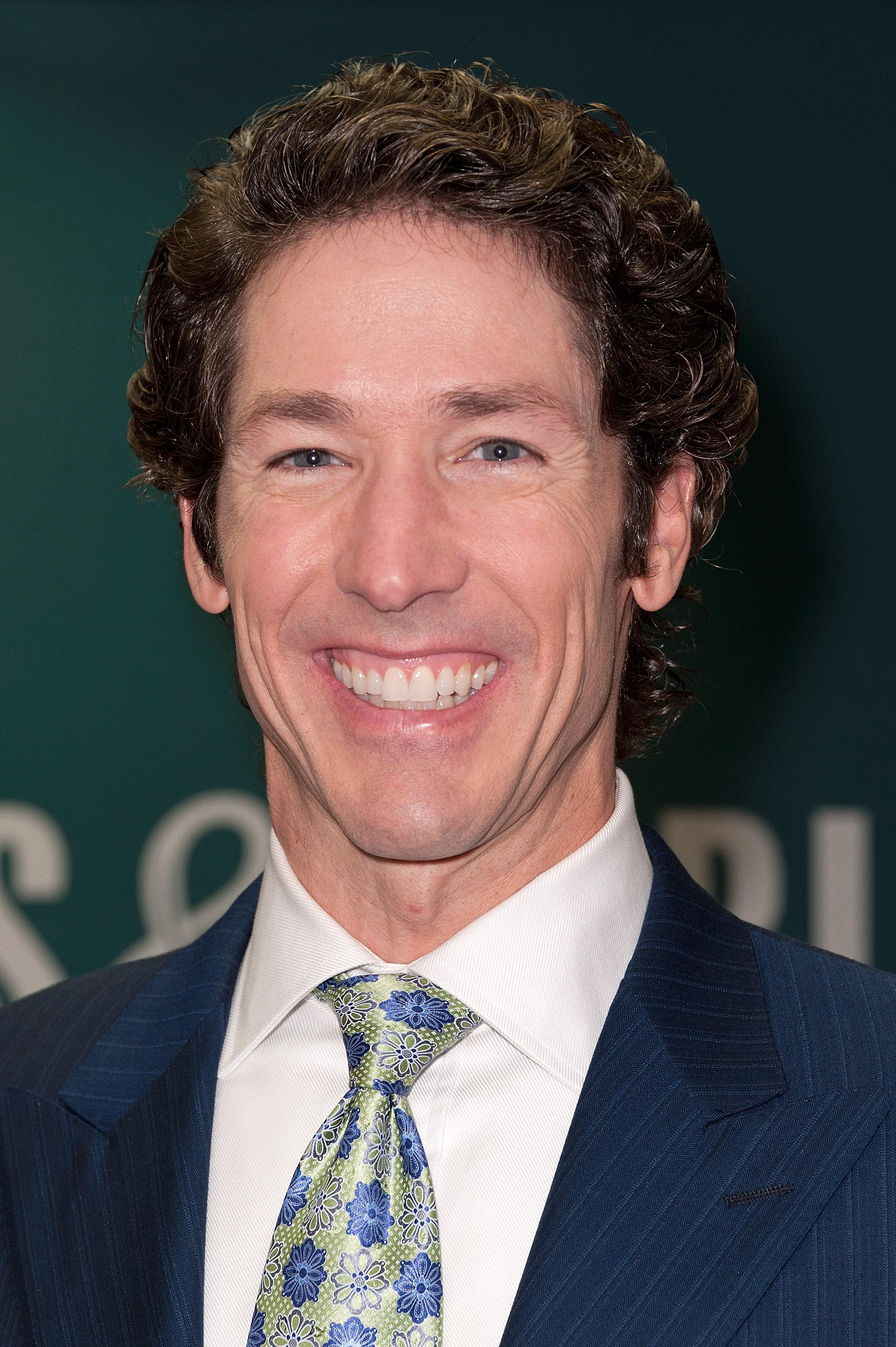 Joel Osteen Signs Copies Of 'Every Day A Friday: How To Be Happier 7 Days A Week'