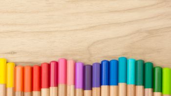 Arrangement of colored pencils