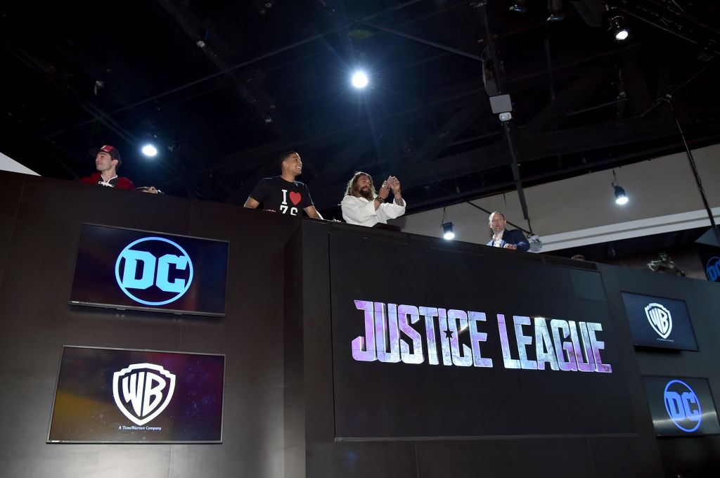 Comic-Con International 2017 - 'Justice League' Autograph Signing