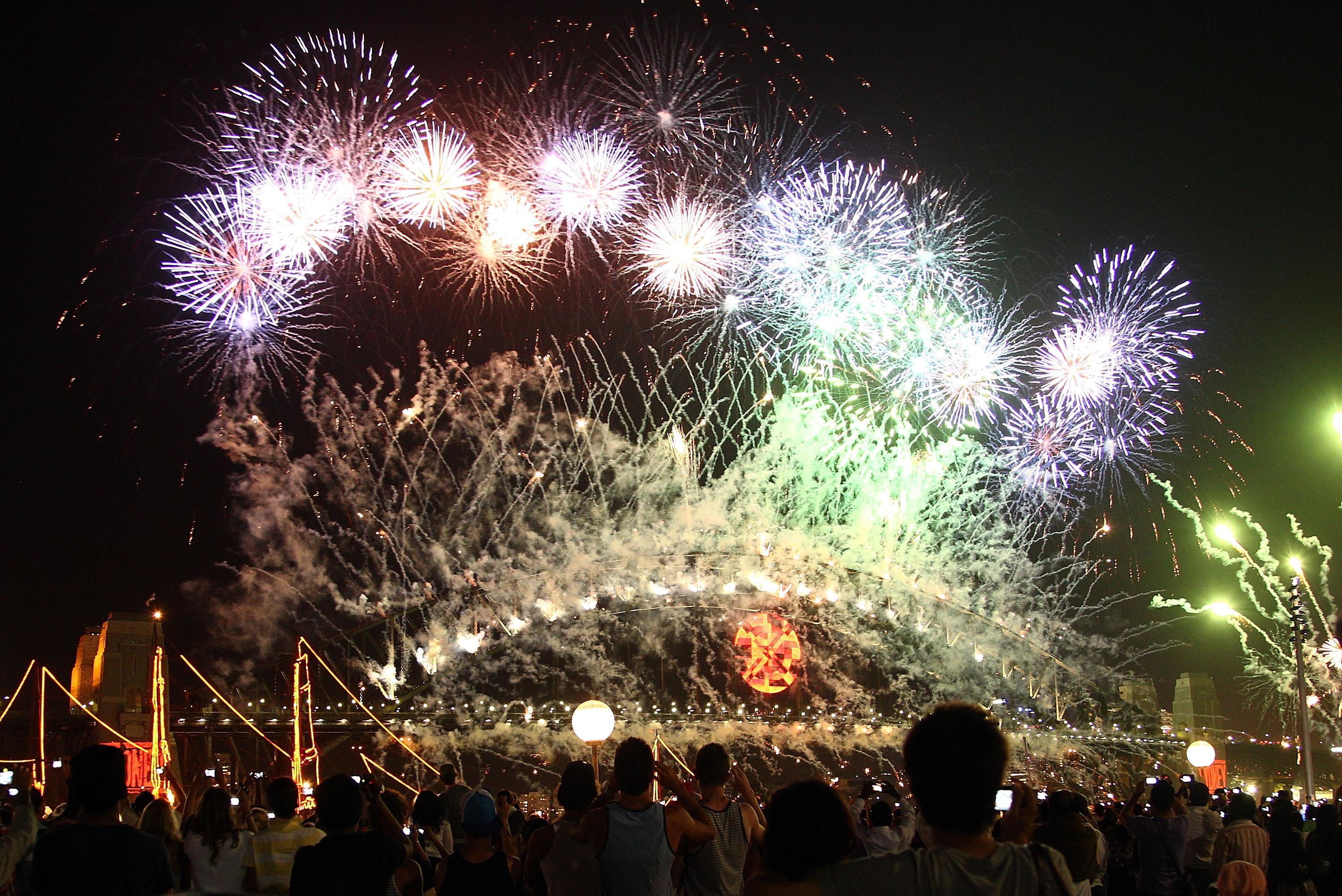 Sydney Celebrates New Year's Eve