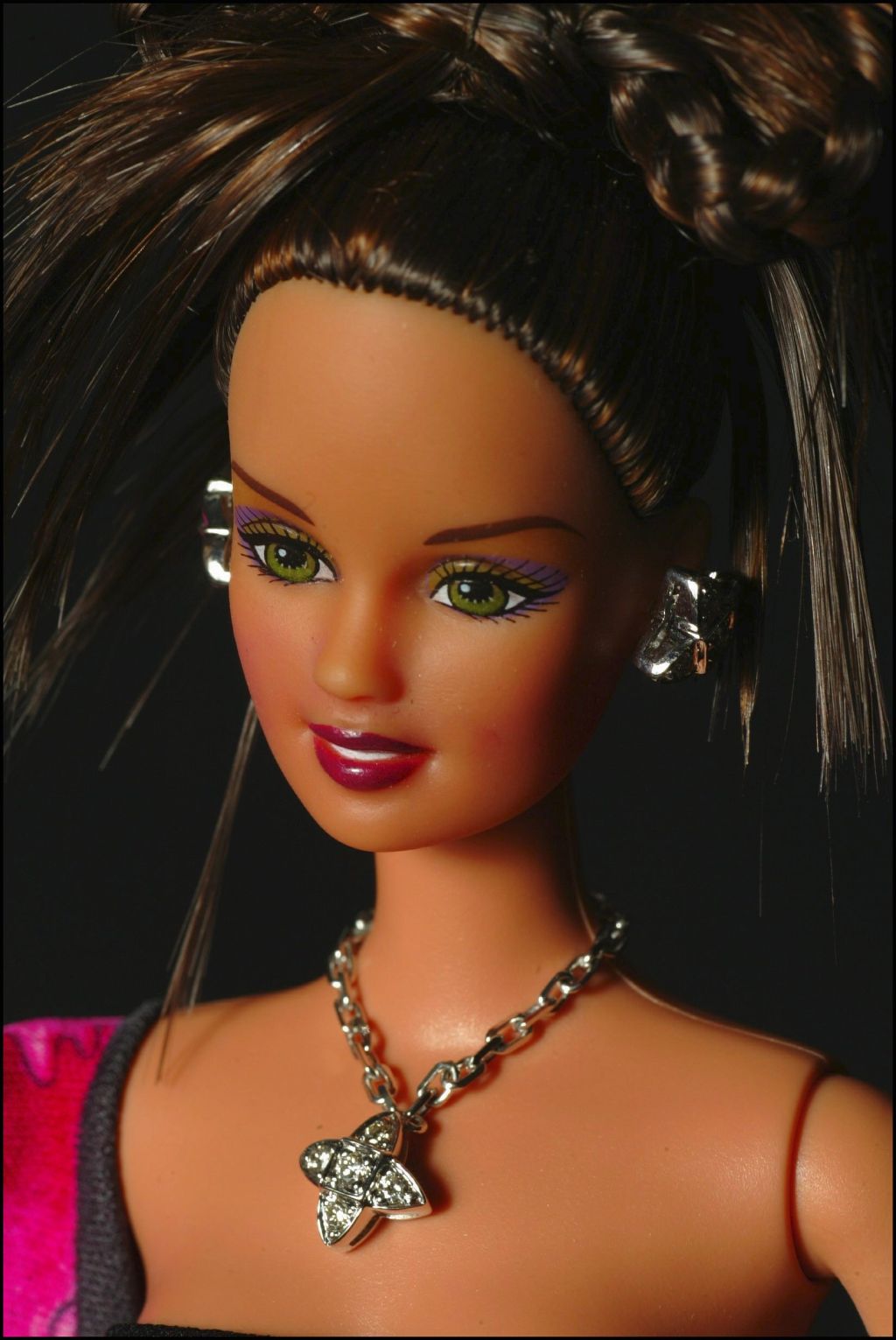 Barbie Jewelry 2003 Collection To Be Sold By Auction To Benefit The French Red-Cross. On December 11, 2003 In Paris, France