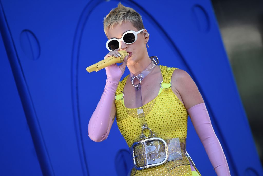 LOL This Fan Felt The Wrath Of Katy Perry’s Beach Ball At A Concert