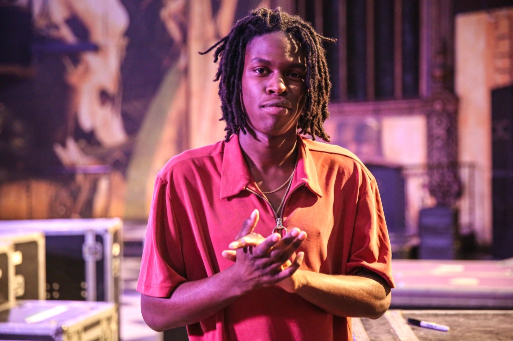 daniel caesar says how he really feels week winners daniel caesar says how he really feels week winners