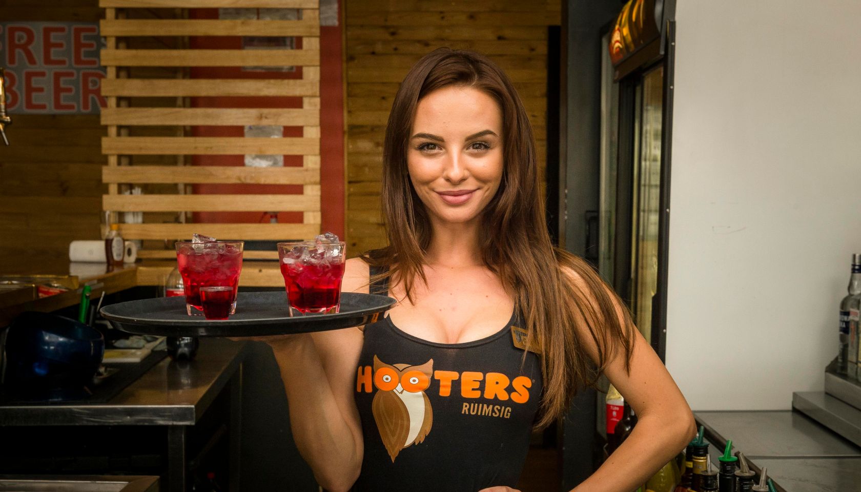 Angel shot protects women during dubious dates