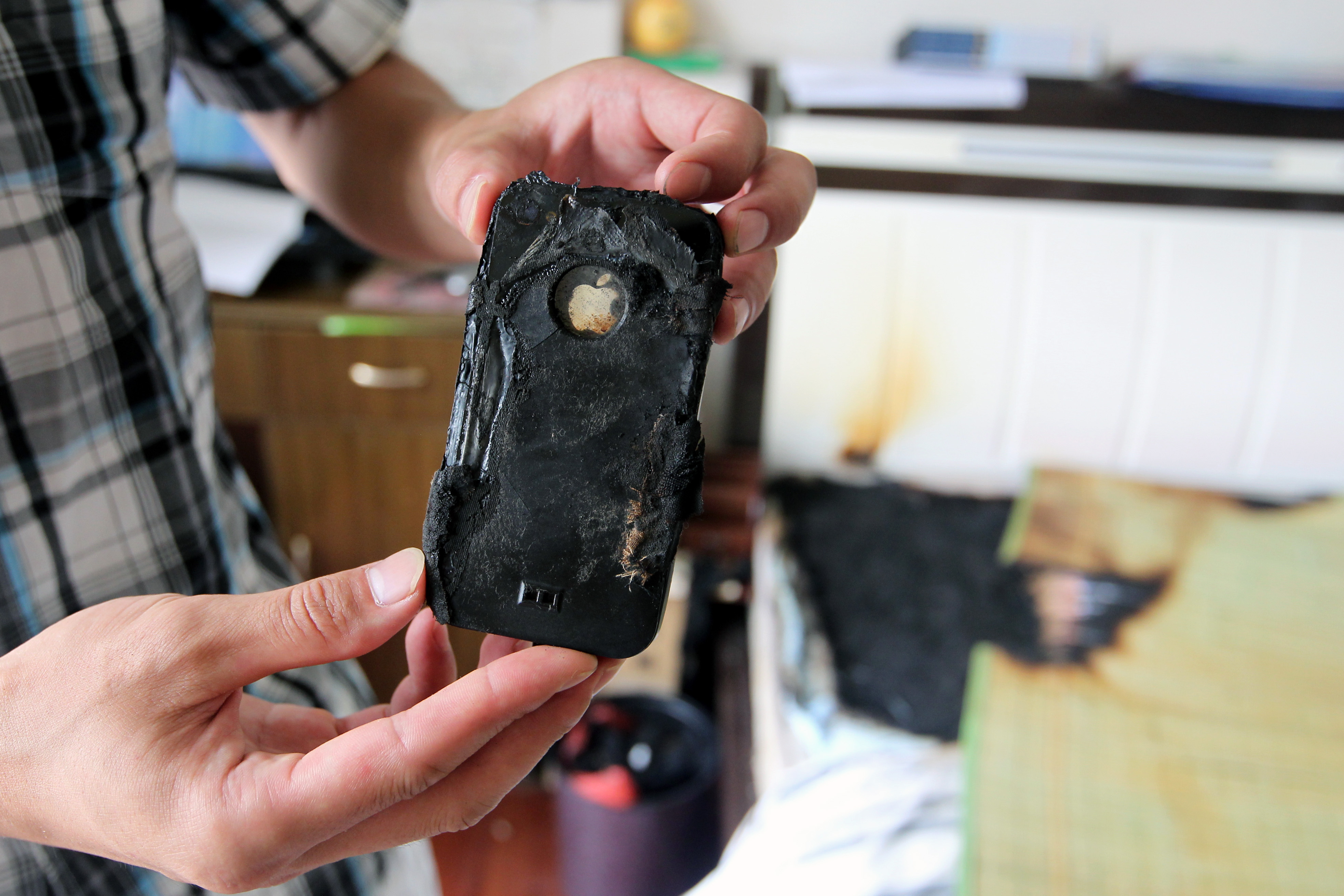 iPhone 4 Exploded In Chongqing