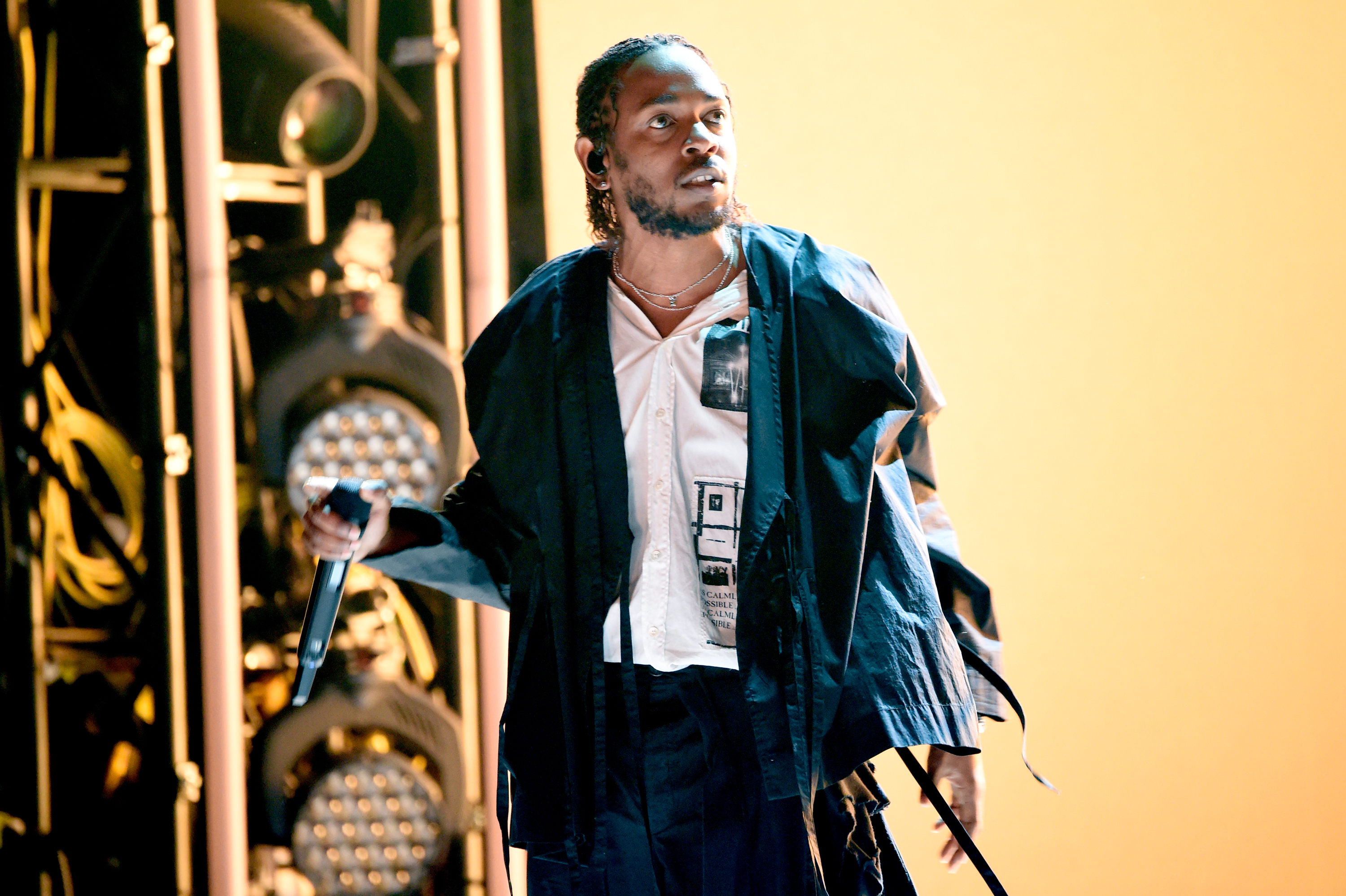 Stream Kendrick Lamar - King of my City (FEAT. JAY ROCK) by Seeker Midnight
