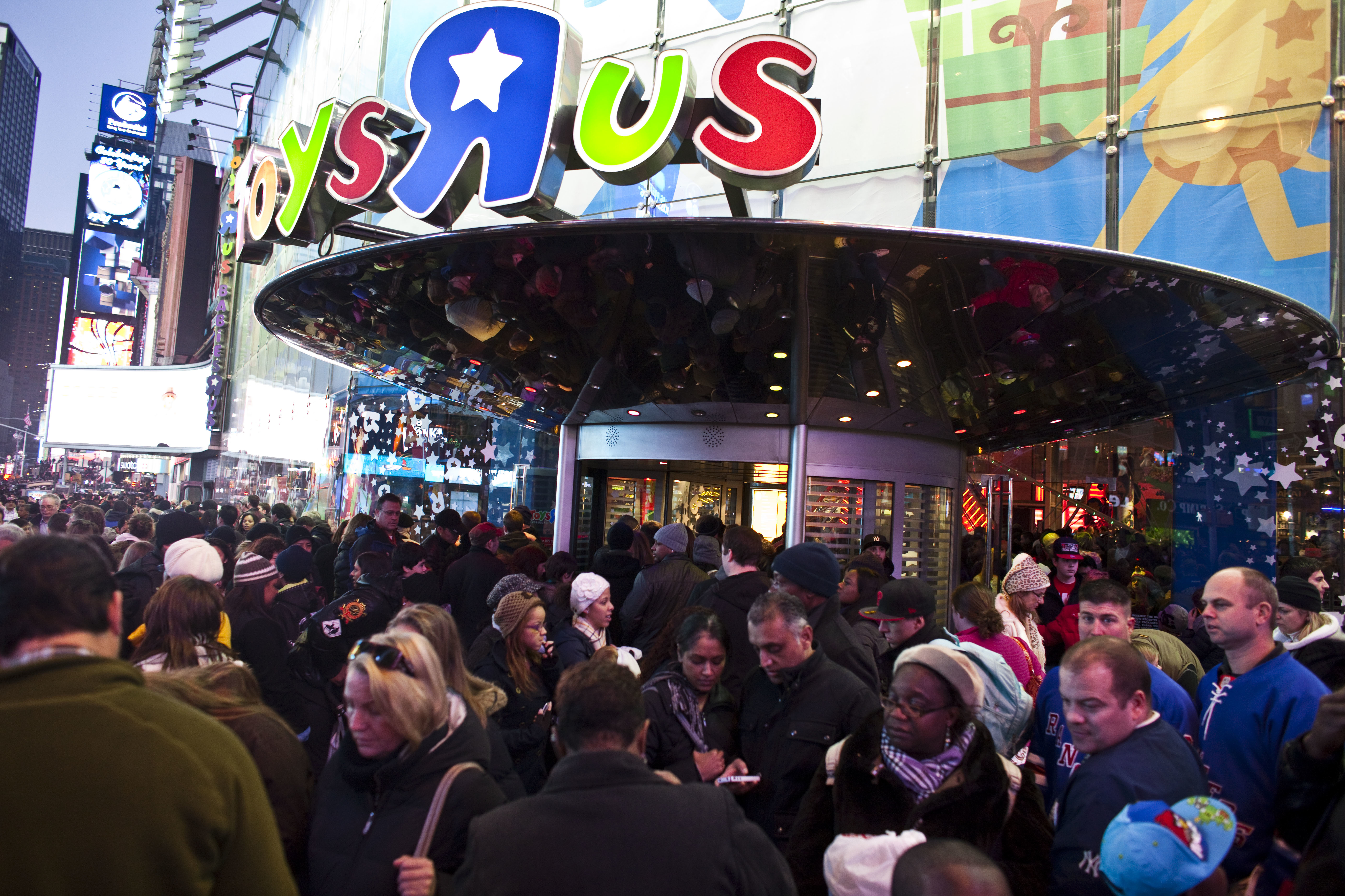 USA - Economy - Holiday Shoppers