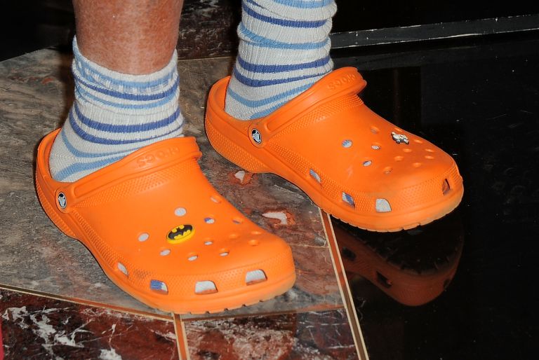 This Guy Is Trying To Make Crocs Poppin’ With Some Viral Dance Moves ...