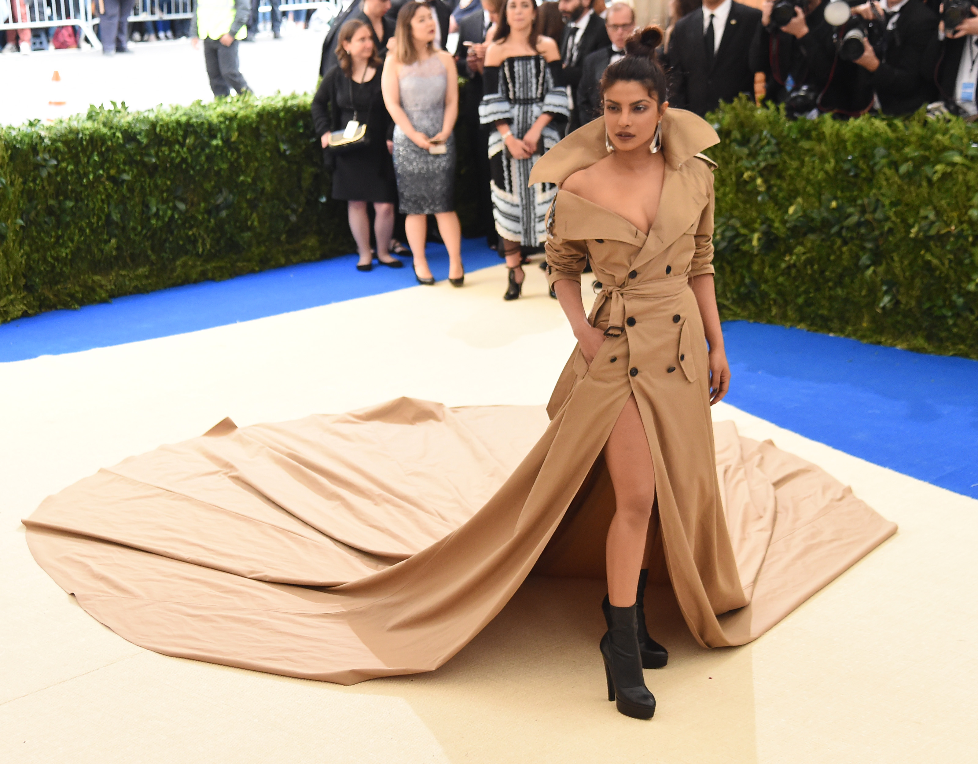 'Rei Kawakubo/Comme des Garcons: Art Of The In-Between' Costume Institute Gala