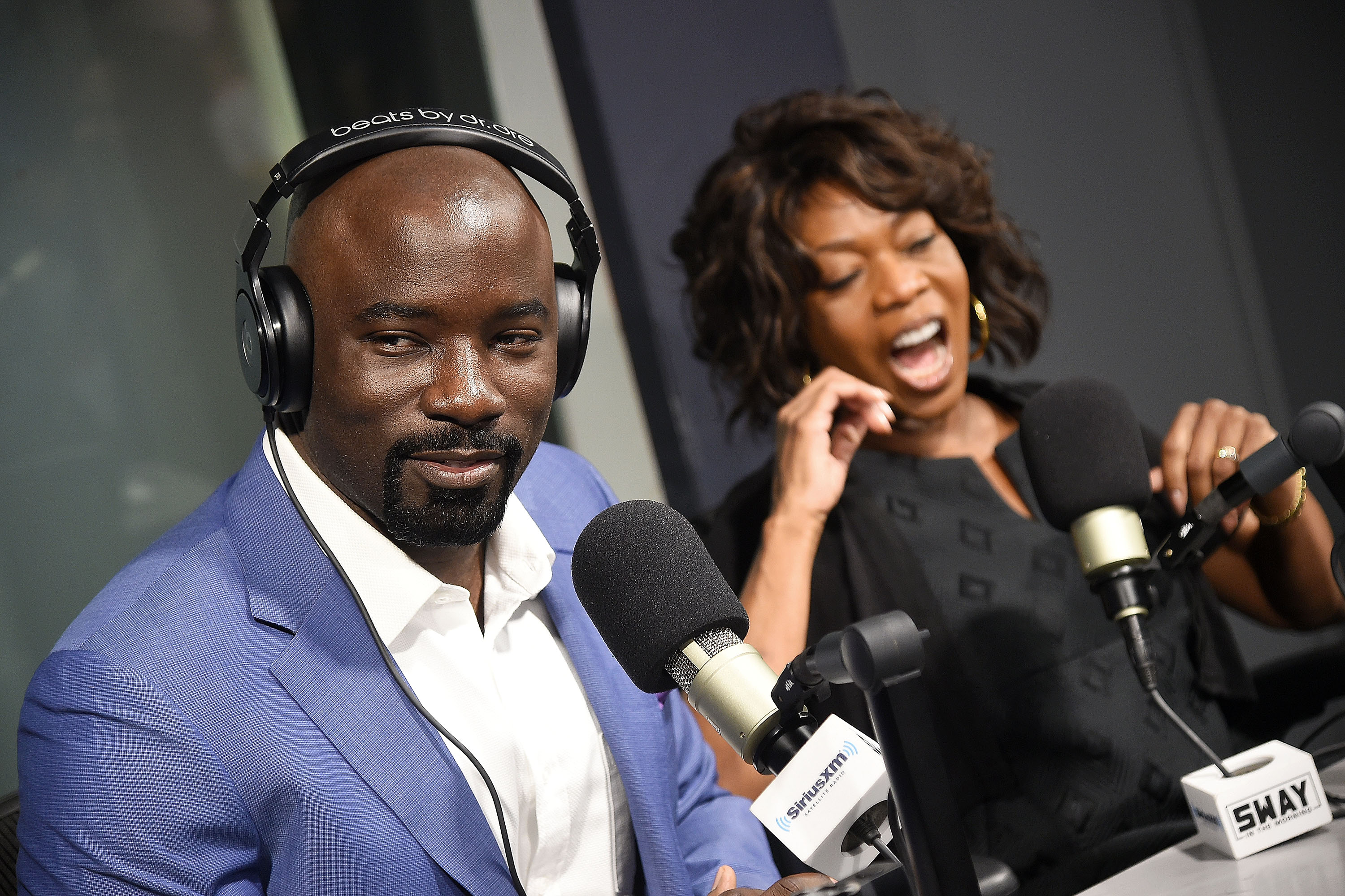 Celebrities Visit SiriusXM - September 28, 2016