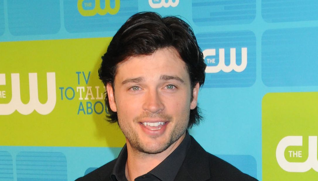 Tom Welling To Make Comeback As Clark Kent