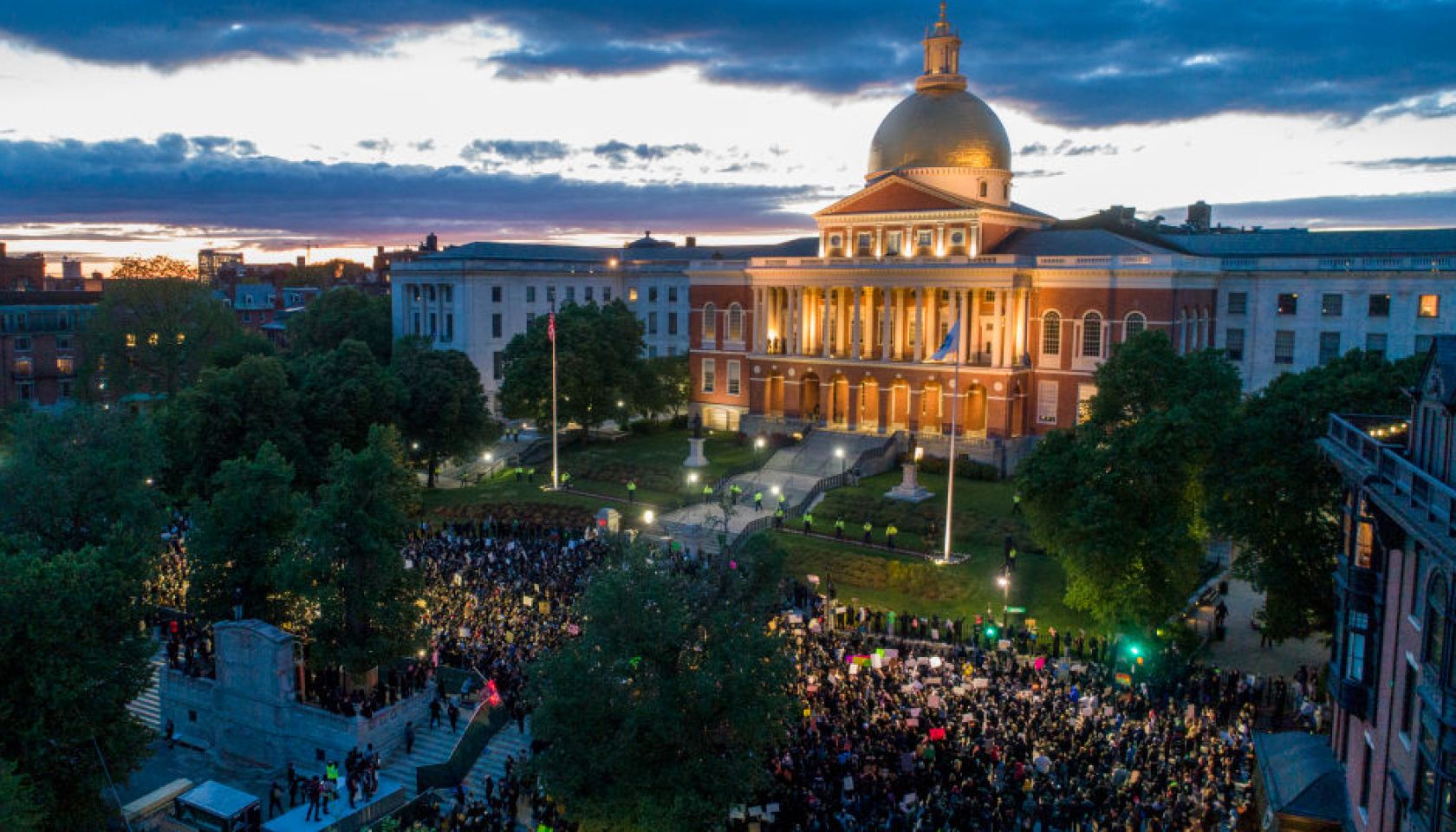 Boston Protests Start Peacefully, end With Clashes With Police, Looting