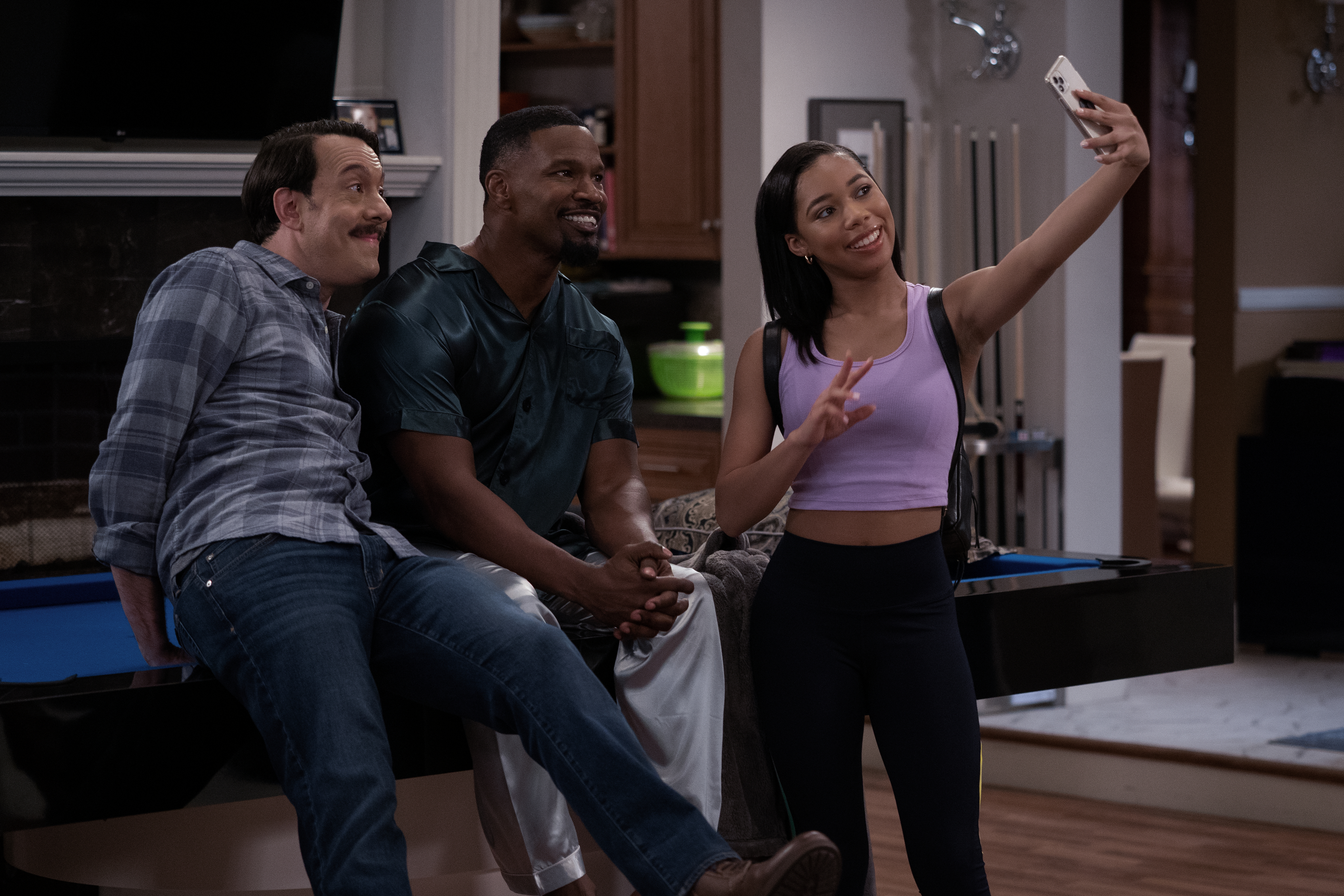Jonathan Kite, Jamie Foxx, and Kyla-Drew take a selfie in an episode of Dad Stop Embarrassing Me!