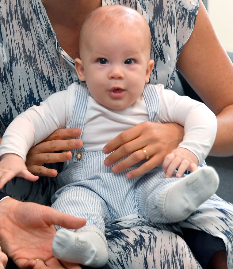 Look at those little cheeks and that little face.