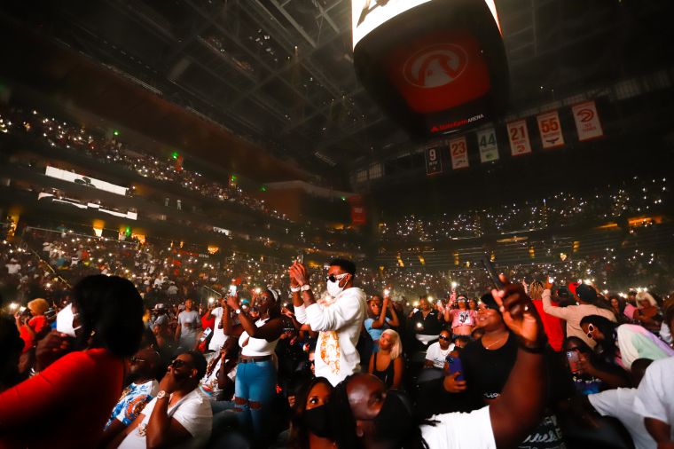 A Real Crowd Pleaser