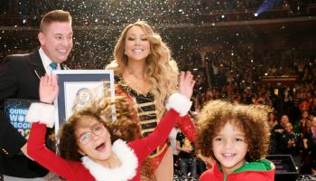 Mariah Carey Awarded Guinness World Record For Highest-charting Holiday Song By A Solo Artist At The Colosseum At Caesars Palace