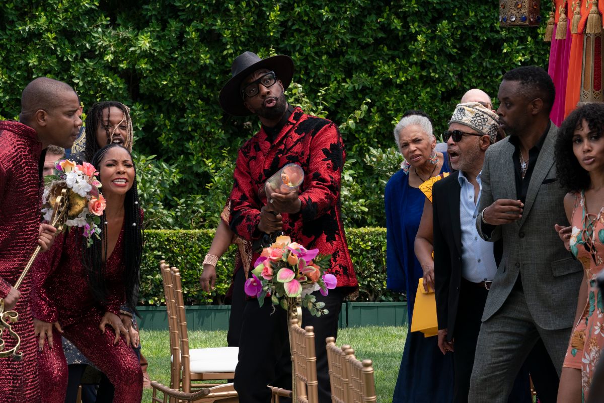 RHOH First Look