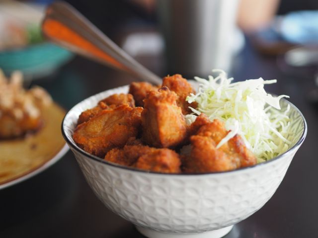 Fried chicken over rice, Tatsuta Age Karaage nido-age in bowl