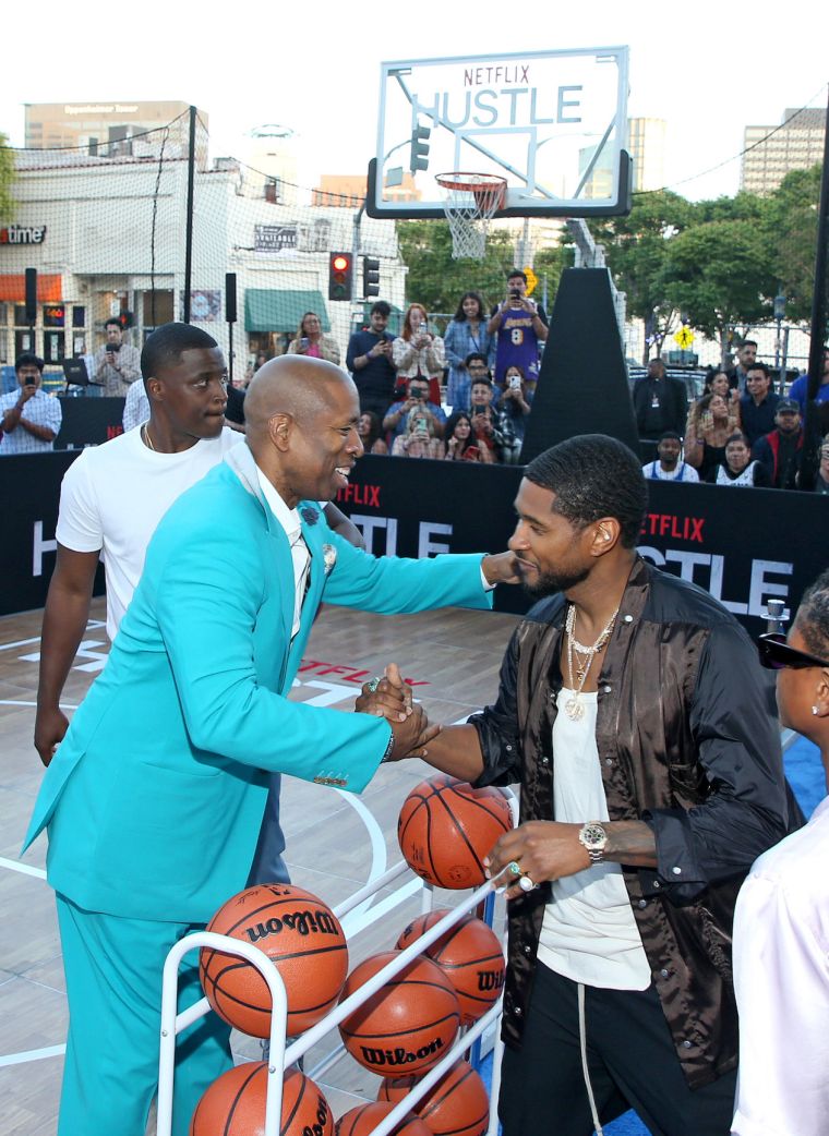 Kenny Greets Usher