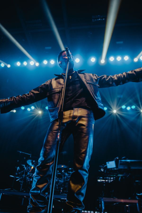 Giveon Performs At the Coca-Cola Roxy in Atlanta