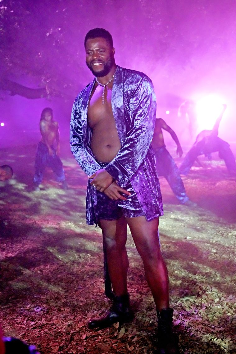 Duke Winston In Velvet? More Please!