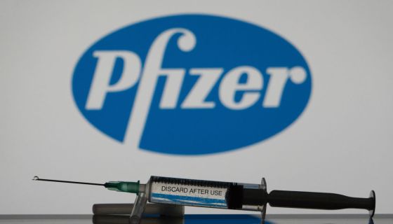 Fans Tweet Insensitive Jokes In ‘Thanks Pfizer’ Twitter Trend Fans Tweet Insensitive Jokes In ‘Thanks Pfizer’ Twitter Trend