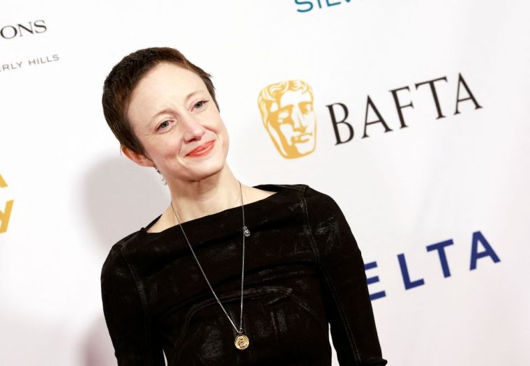 Andrea Riseborough – 'To Leslie'
