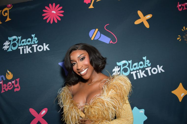 Jackie Aina Looking Gorgeous