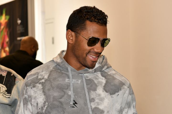 Russell Wilson Showing Support