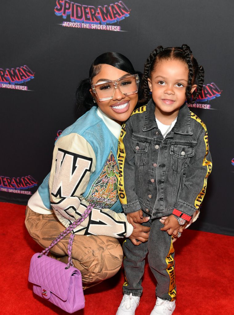 Ari Fletcher & Yosohn