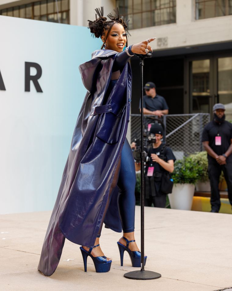 More From Chlöe's Performance