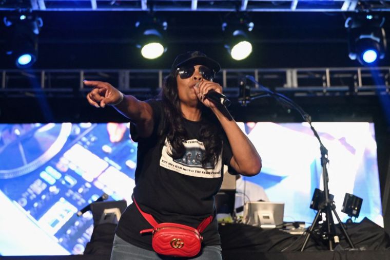 MC Sha-Rock Spreading Love