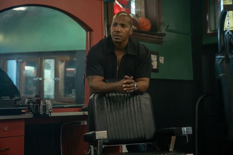 Diamond Just Tryna Cut Some Hair & Sell Some Drugs