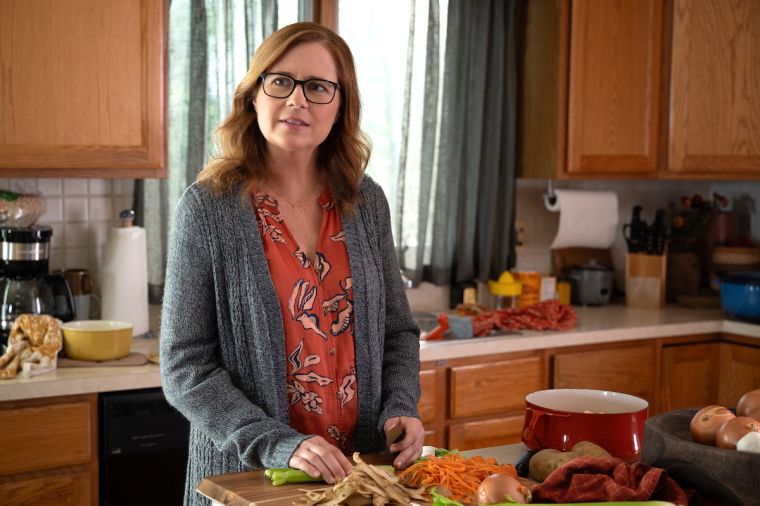 Jenna Fischer Portrays Mama Heron