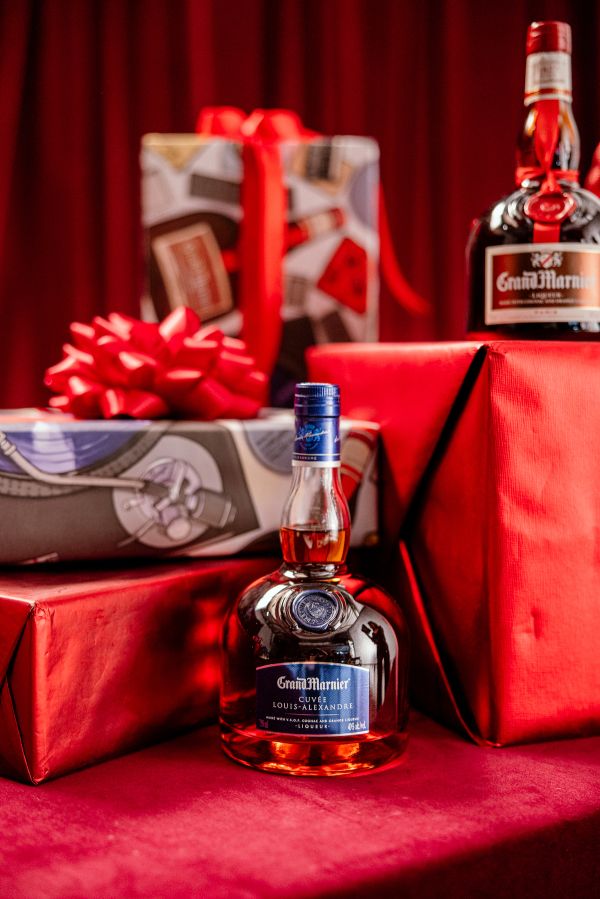 Grand Marnier's (W)rapping Paper w/ Teezo Touchdown