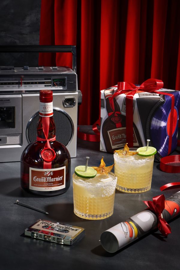 Grand Marnier's (W)rapping Paper w/ Teezo Touchdown