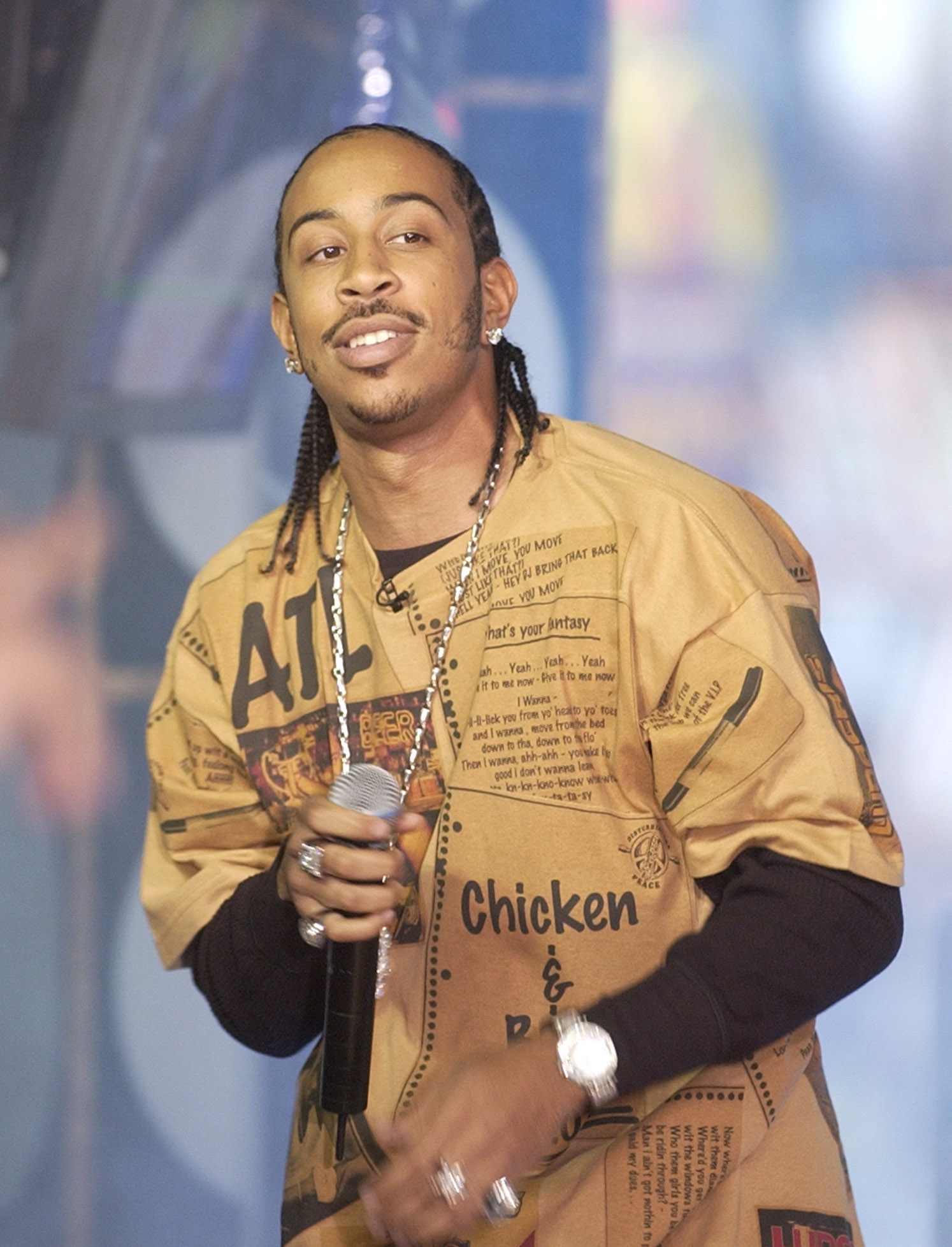 Ludacris Visits MTV's TRL to Promote His New CD "Chicken and Beer" - October 7, 2003