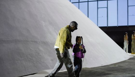 North West Performs New Song From Kanye West’s New Album North West Performs New Song From Kanye West’s New Album