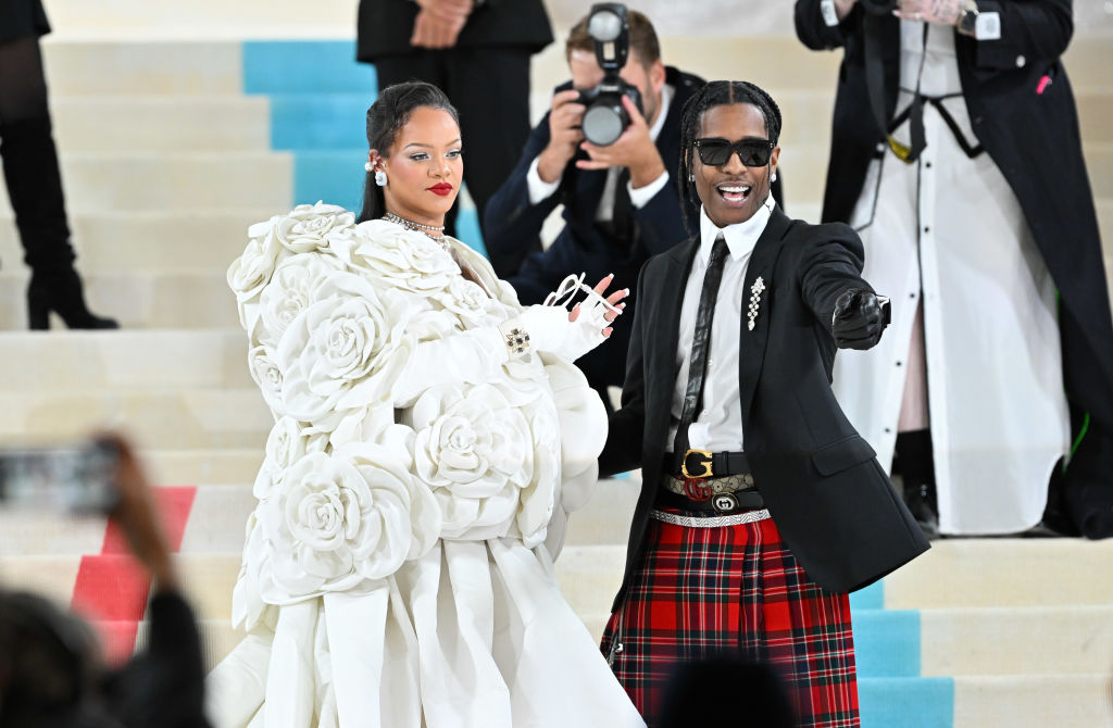 The 2023 Met Gala Celebrating "Karl Lagerfeld: A Line Of Beauty" - Street Sightings