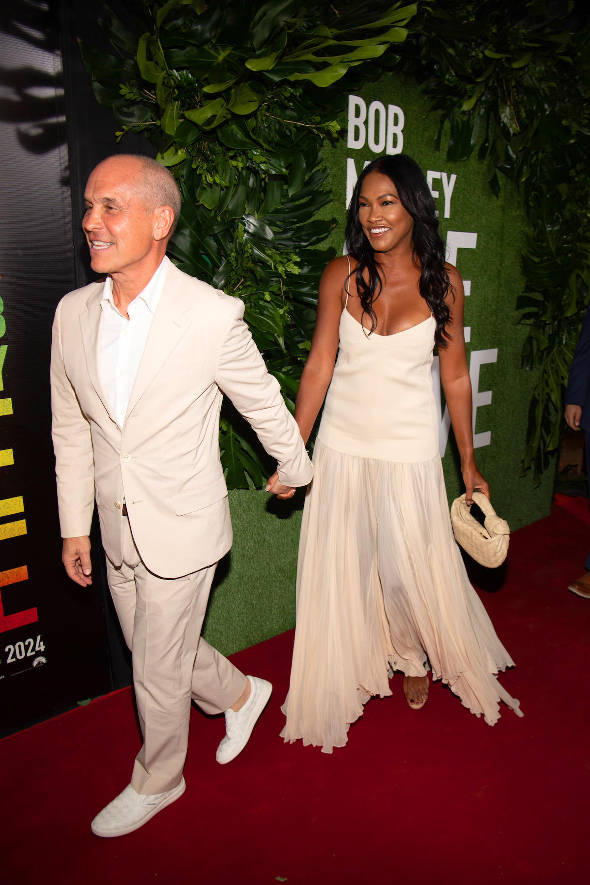 Brian Robbins and Tracy Robbins attend the Premiere of “Bob Marley: One Love” at the Carib 5 Theatre on January 23, 2024