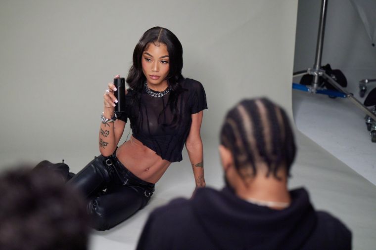 The Camera Loves Coi