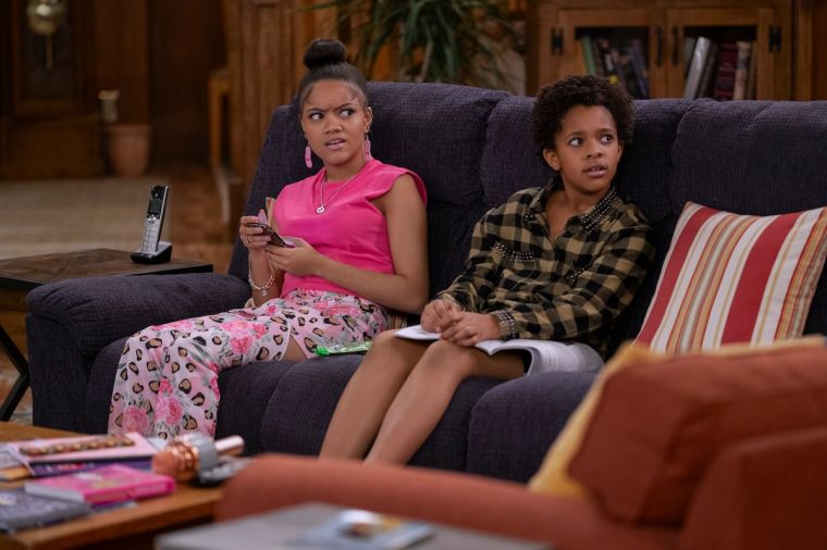 Something Ain't Right. Lmao