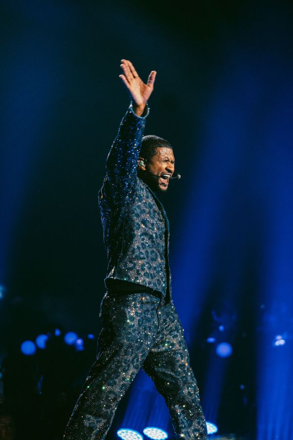 Usher Rendezvous In Paris Film Assets