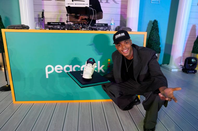 A Jordan Shoe For A Birthday Cake Is ELITE