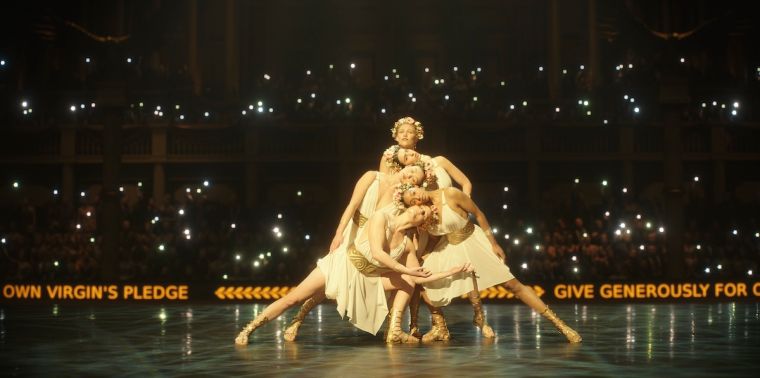 Grace Vanderwaal as Vesta Sweetwater