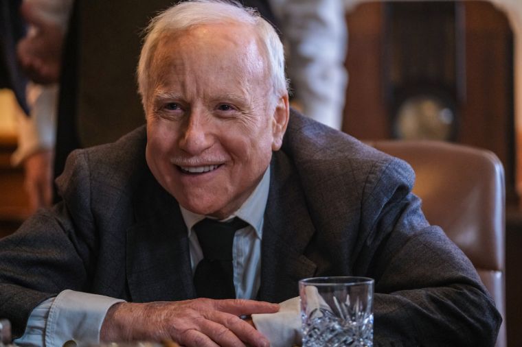 Richard Dreyfuss as Maurice Podoloff