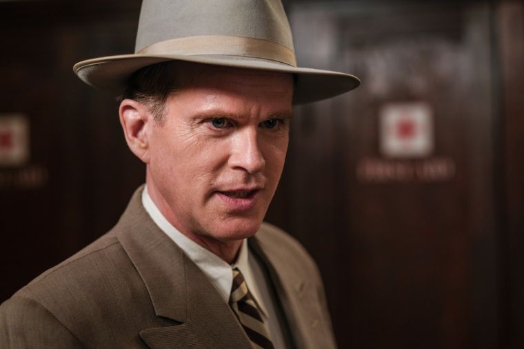 Cary Elwes as Ned Irish