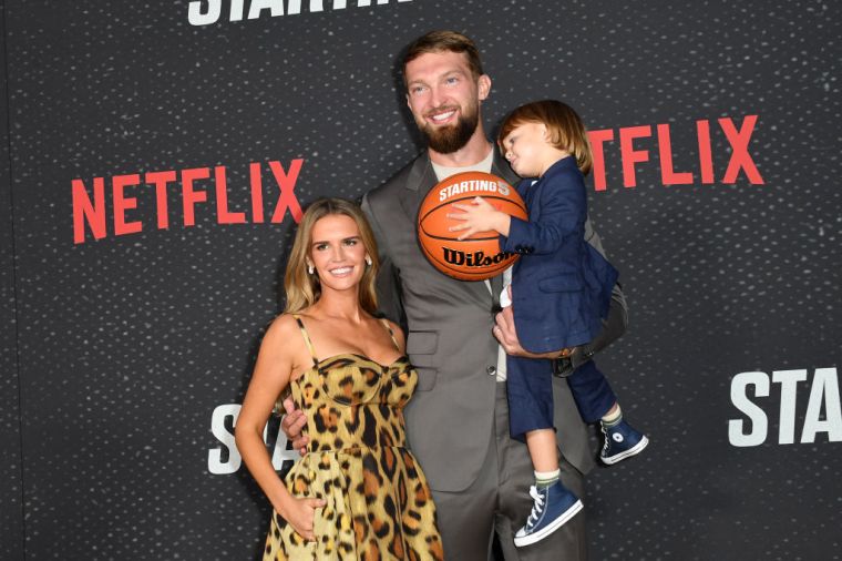 A King & His Royal Family